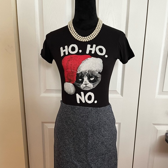 Grumpy Cat Christmas T-shirt sz Small - Picture 4 of 5